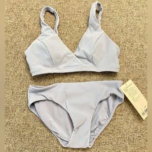 Lululemon Clear Waters Bikini Chambray top size 6 bottom size 4